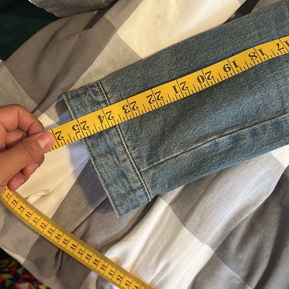 Sherpa Lined LOFT Jean Jacket - Picture 10 of 10